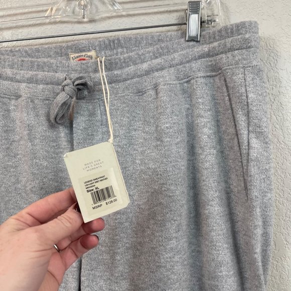 Faherty Gray Sweatpants - Picture 3 of 7